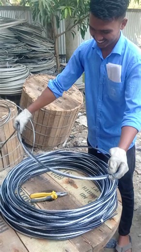 83K views · 870 reactions | Service drop #Lineman #ElectricWire #electricity | Lineman24.com | Facebook