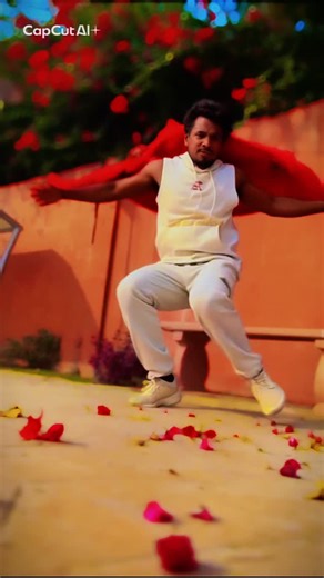 ⭐ sikander stylish ⭐⭐⭐⭐ on Instagram: "Dard dil Ke Badha Ke Gail @sikanderdancer03 @neelkamalsinghofficial @ #viral #trending #reels #reelse do #rider #rideing #frenchGP #MICHELINPOwer #MICHELIN #challenge #long awaited msg.wanted to thank you from bottom of my heart for my wonderful makeup u did for my wedding day..it was so natural.. subtle.. perfectly synced with lehenga.. skin... It was just perfect!! For the engagement as well.. everything just fall in place...the hair.. makeup..want to tha