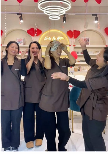 Thank You Moments at Matina Salon