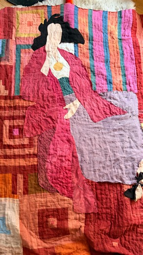 Sarah Gagnon on Instagram: "Ive been working a lot with large scale and figurative applique in the last year or two and here are two big issues I ran into for this piece and how I worked them out. #applique #redquilt"