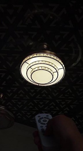 Ventilador De Techo con Plafón LED Escalonado JY42-5008 - ¡Elegante diseño y eficiente motor!
