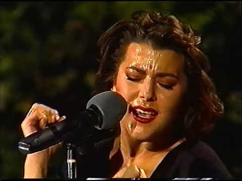 Alejandra Guzman - varios exitos (siempre en domingo)