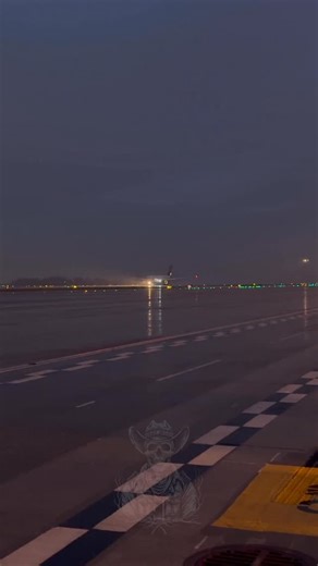 Delta A330-200 Takeoff From Seattle-Tacoma International Airport 🔊 Delta Air Lines Airbus A330-223 N854NW KSEA - EGLL 10/31/25 #airbus #airbuslovers #a330 #a330lovers #takeoff #rain #seattle #aviation #reels #aviationlovers #airplane #aircraft #pilot #avgeek #avgeeks #delta #deltaairlines @delta @skyteamalliance @airbus | DFWspotter