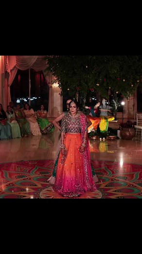 Performance by the Bride and her sister 😍😍 #indianweddings #indiandancing #southasianweddings #bridesperformance
