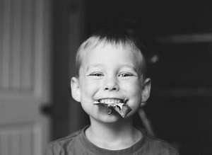 The Only Guide to 100 Speed Black and White Films You Need