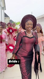 How my bride @pels___________ and her bridesmaids pull up to the engagement 🔥🔥 Very Demure & cutesy Hairstylist @bosslady_hairlinecare Mua @divabeauty01 Event planner @906_eventsltd Photographer @demola_photography #Tpleslovestory24 #beautifullovestory #love #engagement #bridalhairstylist #asoebibella @asoebibella #asoebiafrica @asoebiafrica #asoebibellanaija | Bosslady hairline
