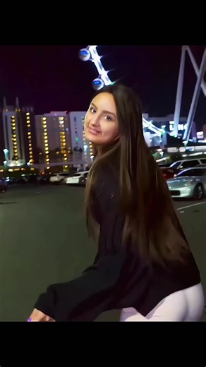 #elizaibarra #mujeres #enjoying