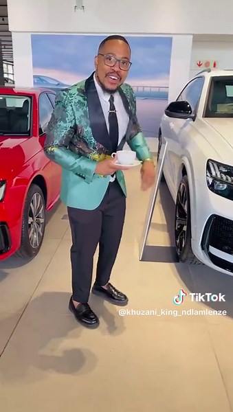 Car Dealership Walkthrough: Modern Vehicles Showcase