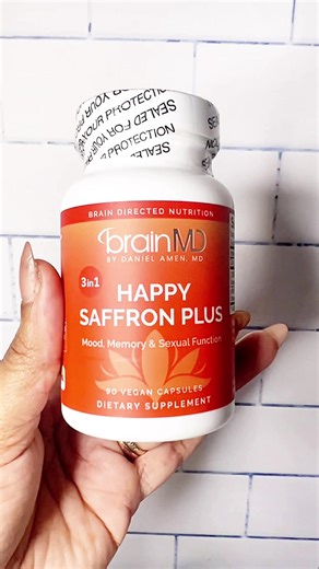 This formula features clinically studied saffron extract, designed to help support: • Positive mood balance • Emotional wellness • Everyday stress support • Overall brain health ✨ Why people like it: • Simple daily capsule • Saffron-based mood support • Non-GMO formula • Designed for long-term wellness Saffron has been researched for its role in supporting mood and mental clarity as part of a healthy lifestyle. I like taking it in the morning when I know the day might test my patience. It feels 