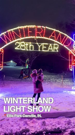 ✨ One of your favorite Indiana holiday traditions is back — and it’s pure Christmas magic! ✨ The Winterland Holiday Light Show in Danville, Indiana is the ultimate cozy, family-friendly night out. This drive-through light show features glowing tunnels, animated displays, and a 30-foot Christmas tree synchronized to holiday music you tune into right from your car radio. Stay warm, sip your cocoa, and soak in all the festive vibes without ever leaving your vehicle! 🚗🎄 📍 Ellis Park – 600 E Main