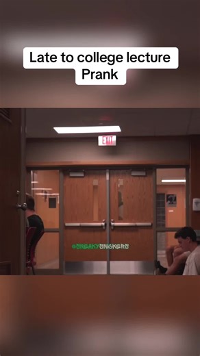Hilarious College Lecture Prank Gone Wrong