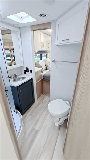 Under-33-foot RV for over-the-top trips. Meet the 2026 Quantum LF31, a Class C motorhome under 33 feet with bunk beds, a dual-entry bathroom, and so much more that makes family travel feel effortless. Find inventory and explore now at www.thormotorcoach.com/quantum. #rvtour #motorhometour #rvinterior #classcrv #thormotorcoach | Thor Motor Coach