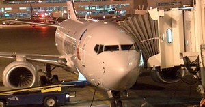 Pilot says buckle up when flying over Colorado