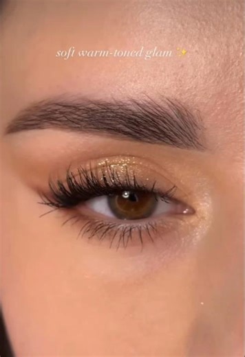 soft eyes look hit different #viral