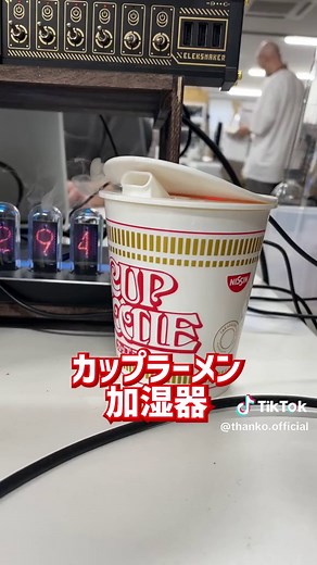 社員のデスク周りのおもしろガジェット紹介！