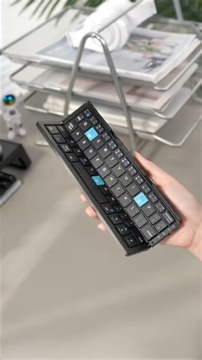 This Foldable Keyboard is Pure Magic! ⌨️ #Tech #Gadgets