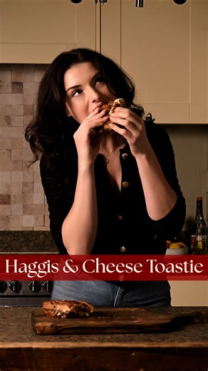 Sorrel Benge-Abbott on Instagram: "Haggis & Cheese Toastie with Whisky Shallots Burns Night is January 25th - a Scottish celebration honouring poet Robert Burns with whisky, bagpipes, and haggis (a traditional savoury pudding made with oats, spices and offal). This toastie is what you make the day after when you've got some leftover haggis and potentially need of something substantial to soak up the indulgences of the night before. Shallots cook down slow with whisky, brown sugar and thyme until