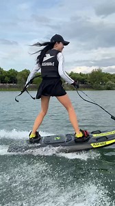 34K views · 498 reactions | RUSH WAVE ,Feel the joy of surfing in summer #rushwave #Surfing #surfboard #gasolinesurfboard | RUSH WAVE | Facebook