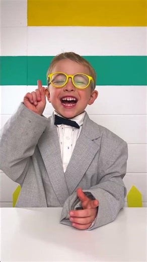 Uncovering Cake Secrets with a DIY Microscope! 🍰🔬