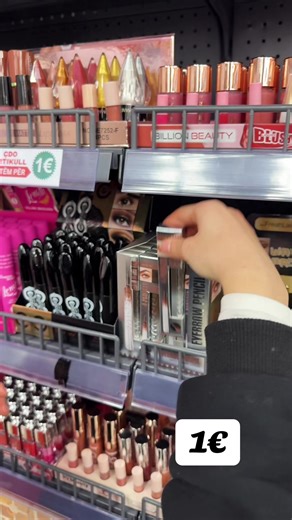 FAMILY. 1€ (@familykrejtkanja..1)’s videos with Katile - shqip.lyrics04