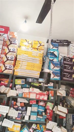 kit vs fan crazy #ceilingfan #ceilingfanrepair #ceilingfaninstallation