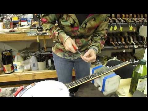 How to Install Banjo Spikes