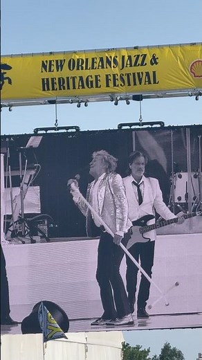 Rod Stewart New Orleans Jazz Fest ￼ 81 years old ￼