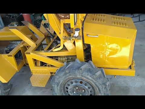 Homemade 4X4 articulated tractor. In the finishing process.