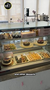 NEW Macaron Cafe In PJ This place sells over 600 macarons daily at @bakaroncafe in PJ, with 15 flavours to choose from. We highly recommend you to try the Crème Brûlée Macaron 🍮—filled with rich vanilla buttercream and caramel. If you like fruity flavours, the Fruit Macaron 🍓🍇 offers Strawberry Yogurt and Coconut Grapes. They’re also known for their cute design macarons like Labubu, Pochacco, and Capybaras 🦦 (beware, your kids might want them all! 😆). For something heartier, try the Taiwane