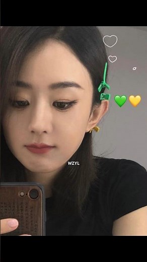 Looking at them, I can't help but feel that they have something in common.😂 #wangyibo_zhaoliying