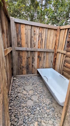 Simple Rustic Bathroom Design Ideas