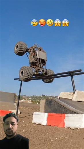 Railing✈️✈️❤️‍🔥🚀solider🚁🚗🚗🚧🏰🚨✈️✈️ #automobile #rccarshow #monsterjamworldfinals