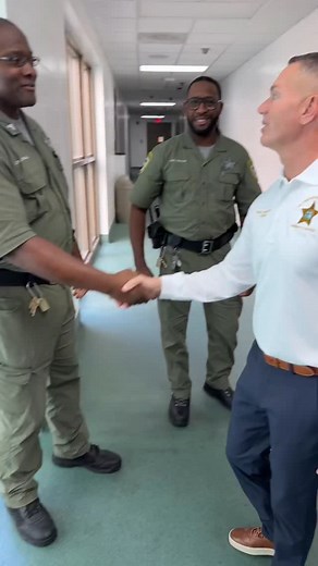 Spending time this afternoon with our incredible Department of Detention Services team members. From the front end services to behind the scenes, each person serves with such passion, purpose and pride. | Chad Chronister