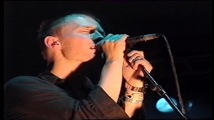 4.9K views · 119 reactions | #UnDíaComoHoy Radiohead - Bones (Live at Glastonbury Festival, UK - 28th June 1997) #radiohead #thebends #bones #aniversario | Radiohead Latin America | Facebook