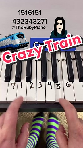 Crazy Train Piano Tutorial #crazytrain #piano #pianotutorial #pianolesson