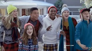 Old Navy TV Spot, 'Jingle Jammies Jam'