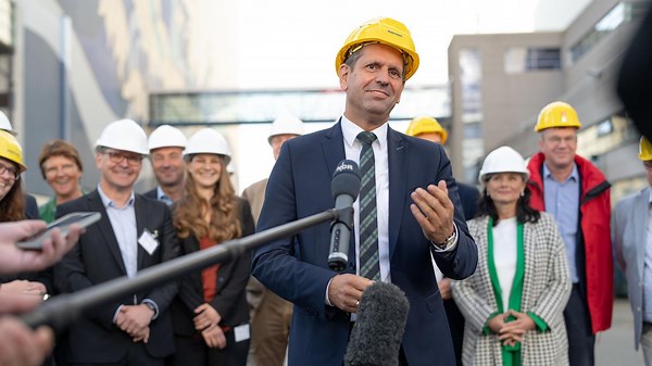 Trotz Staatsbeteiligung: So viele Mitarbeiter wird die Meyer Werft entlassen