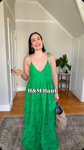 Looks by Lilli | Fashion & Lifestyle on Instagram: "So, so, SO close but so far. What do you think? Let me know in the comments!"