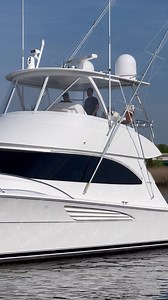 19K views · 732 reactions | A great entrance. #viking54 #vikingyachts #buildingabetterboateveryday | Viking Yacht Company | Facebook