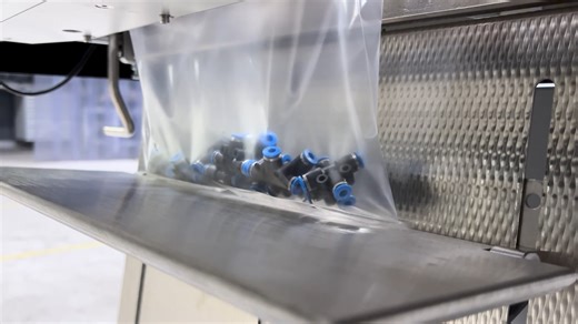 Speedpack 400 with all-in-one counter.mp4