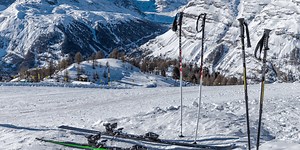 5 Best Backcountry Ski Poles in 2025 (Expert Guide)