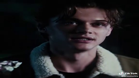 Belly Conklin and Conrad Fisher Scenes in TSITP Season 3