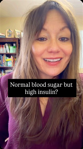 Here’s something most people don’t know. You can have high insulin levels with completely normal blood sugar. One major job of insulin is to keep blood sugar normal. So when your cells stop responding to insulin, your body doesn’t give up… it just makes more of it! (Disclaimer: “eventually” your pancreas CAN give up though 🫣… but that normally takes some time). Blood sugar can look perfect on labs— but insulin may be working overtime behind the scenes. That high insulin is what causes fat gain,