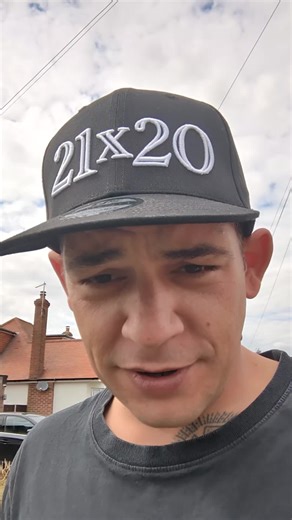 we all love a shameless pulling hahah #youtubers #vlog #travel #reel