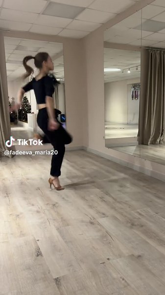 Киков много не бывает😋 #рекомендации #foryou #dancesport #ballroomdance #бальныетанцы #dancer #nonsstop