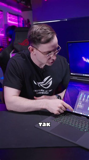 🎮 Play, stream, and watch the map at the same time? Easy with the ROG Zephyrus Duo (2026)!
