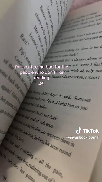it’s so fun like wth #booktok #reading #fyp #viral #books
