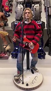 Kurt Cobain (Nirvana) Scale Statue (Blitzway) #kurtcobain #grunge #nirvana #rock #90s #seattle #blitzway #toys | Seattle Sound 90's