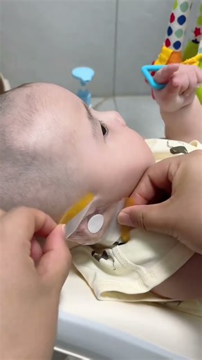 Bath Time Without Worries — Try These Waterproof Ear Stickers! 🛁👂#babycare #babyessentials