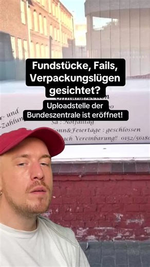 Frediesdas on Instagram: "Es gibt jetzt ein offizielles Upload-Formular für Designfundstücke, Verpackungssünden, Typo-Fails und alle Hinweise an die Bundeszentrale. Damit eure Einsendungen ordentlich archiviert, überprüft und ggf. investigativ bearbeitet werden können, läuft alles ab sofort über die Uploadstelle der Bundeszentrale für gestalterische Grundversorgung (BfgGV). #Kommunikationsdesign #DesignRoasting #schreiben #Typografie #DesignFails"